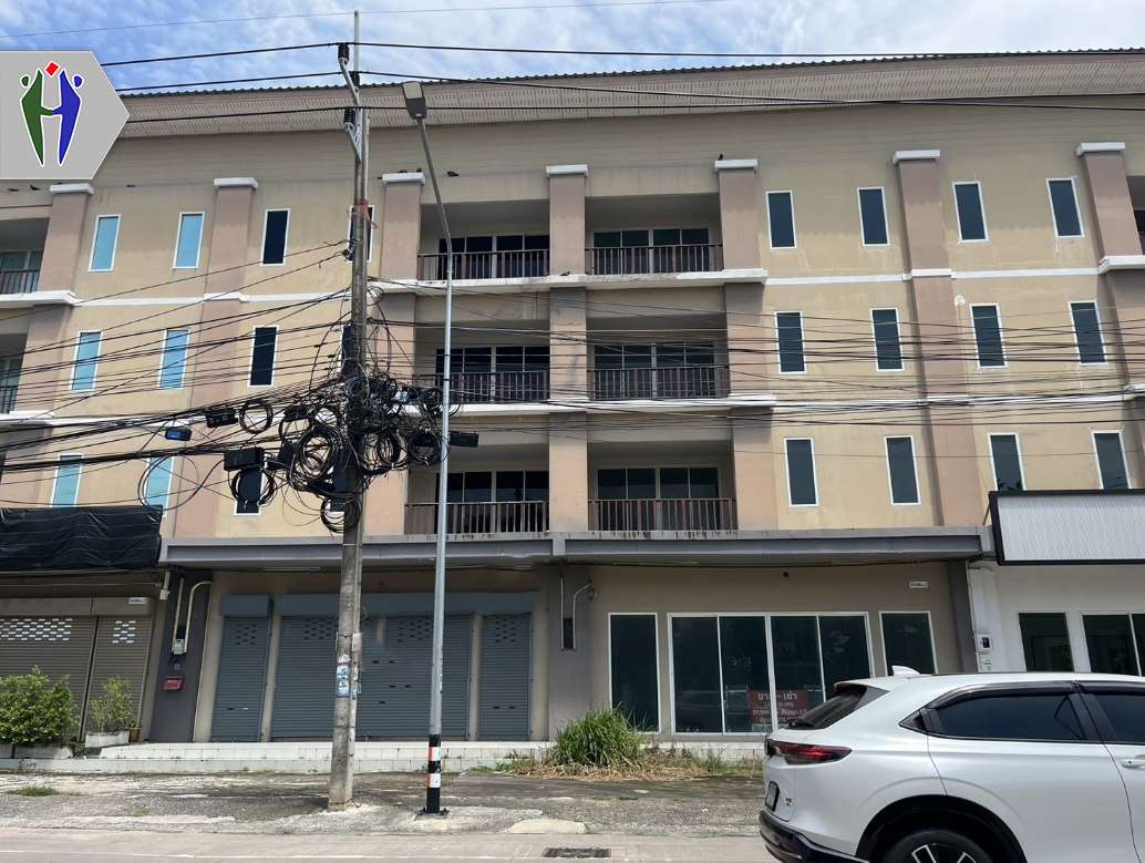 Commercial buildings Siam Country Club Pattaya for rent with good condition