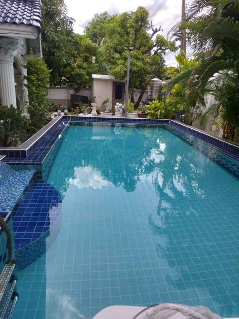 Sale single house with pool bigger area 560 sqm. at Suan Luang Pattanakarn road, Bangkok ขายบ้านเดี่ยวหรู มีสระว่ายน้ำ แปลงใหญ่ 140 ตารางวา ถนนพัฒนาการ