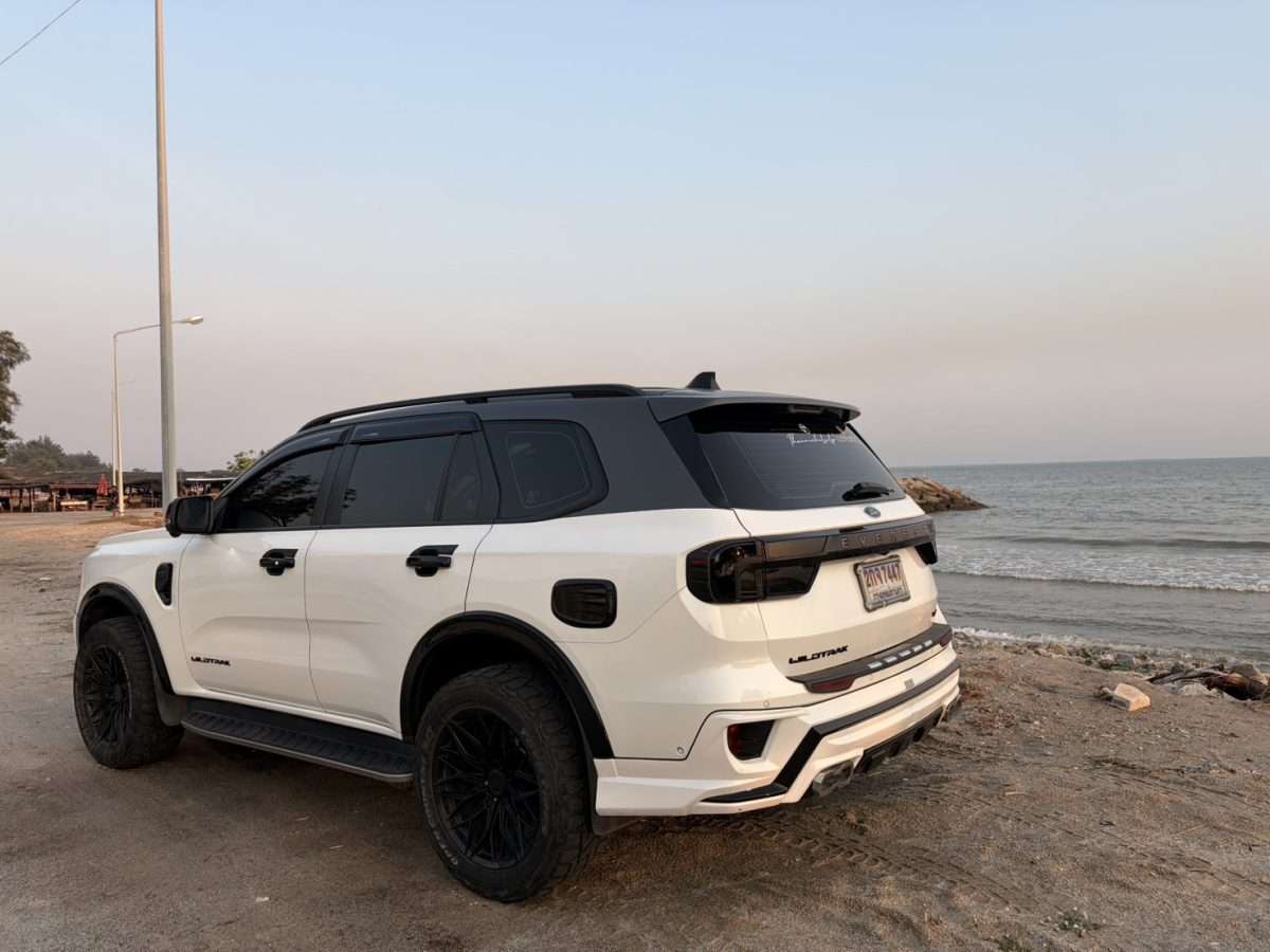 Ford Everest 2023 เจ้าของขายเอง สภาพสวย พร้อมโอน — photo 3