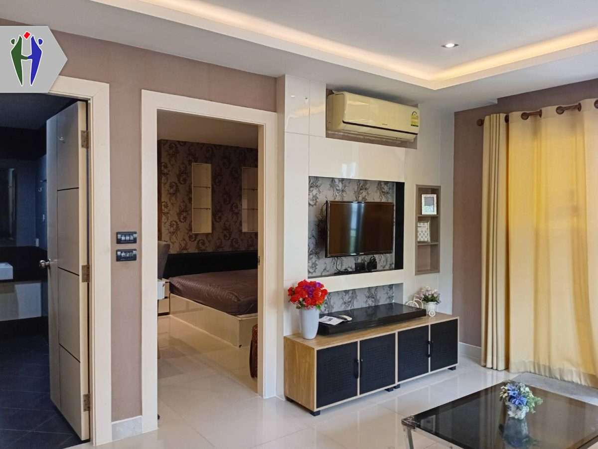 Condo 51 sqm Conner for Rent, 13,500 baht Close to South Pattaya. — photo 2