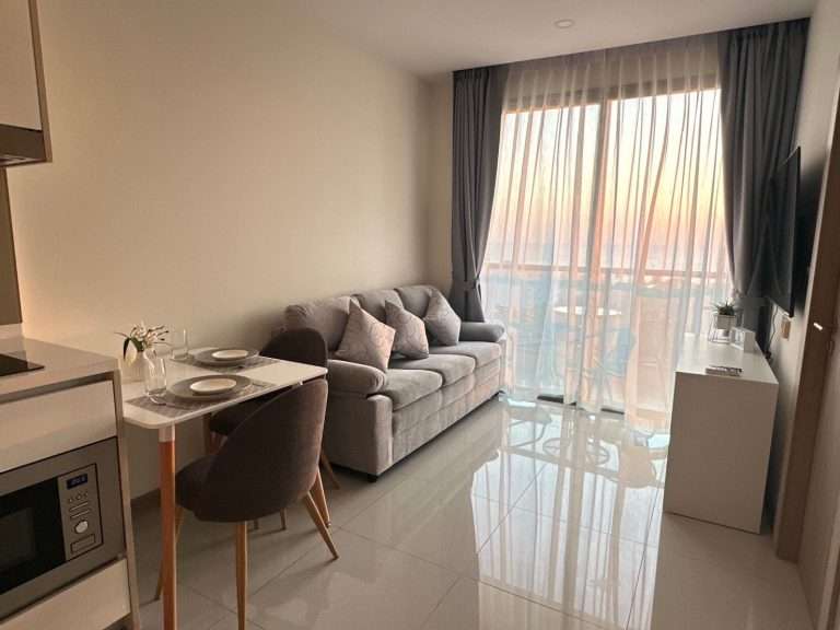 Condo For rent Riviera Jomtien Pattaya with Sea View