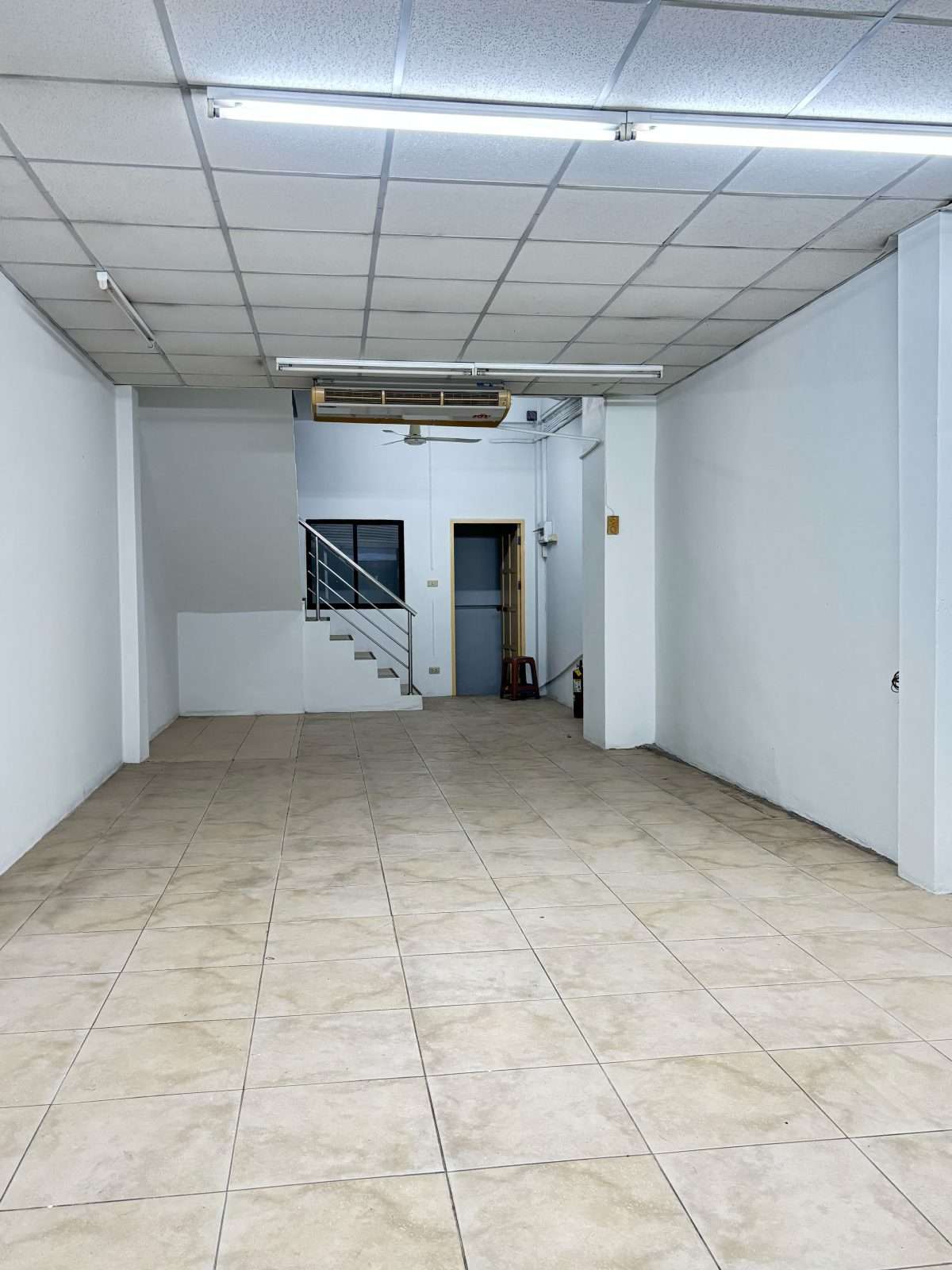 Commercial buildings Nongyai at North Pattaya for rent with good condition — photo 2