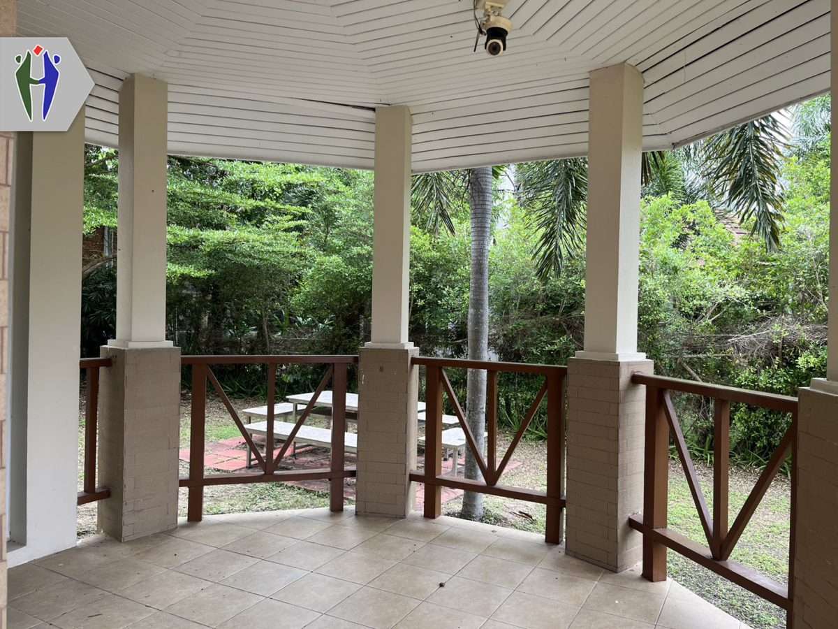 House for rent Pattaya Tungklom Tanmon , 4-5 cars parking. Pet friendly — photo 2
