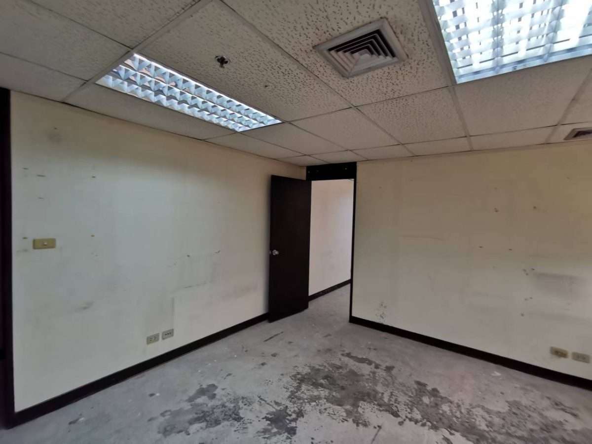 SALE  SPACEC FOR OFFICE AND  TRADE AT BANG RAK ขายและให้เช่าพื้นที่ — photo 3