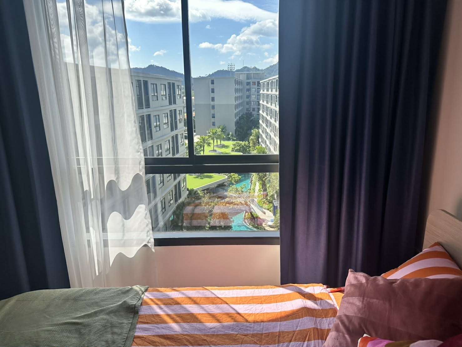 6a3308ed 8721 4842 8233 78bd2d0d95a0