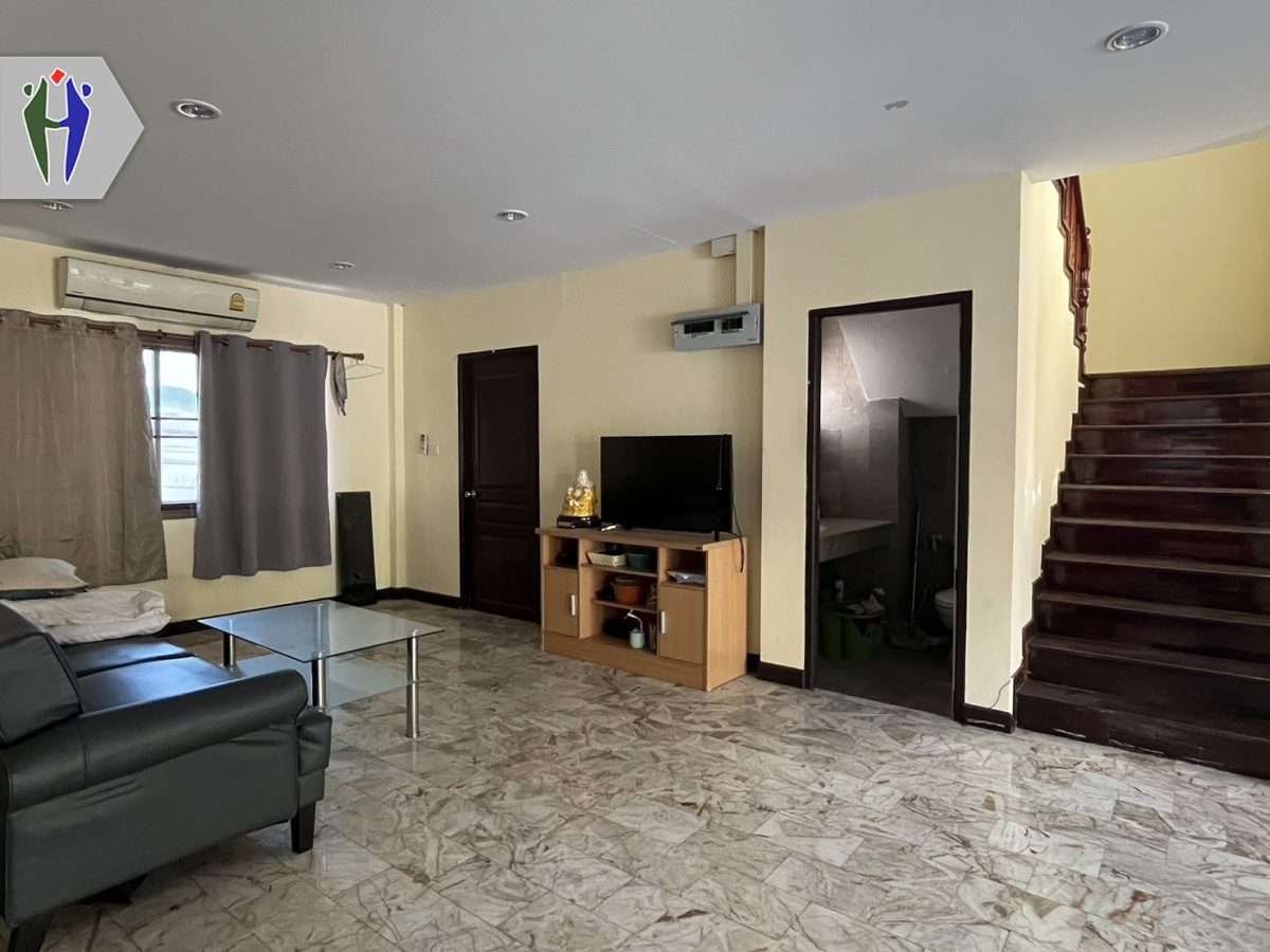 Single House 2 Stories for rent at Central Pattaya Sukhumvit — photo 3