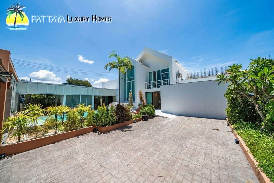 13 5mb pool villa mabprachan 4bed 3baht (5)