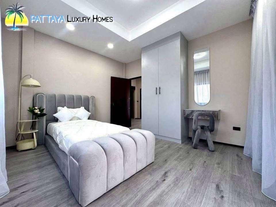 13 5mb 5bed 79tw 280sqm (5)