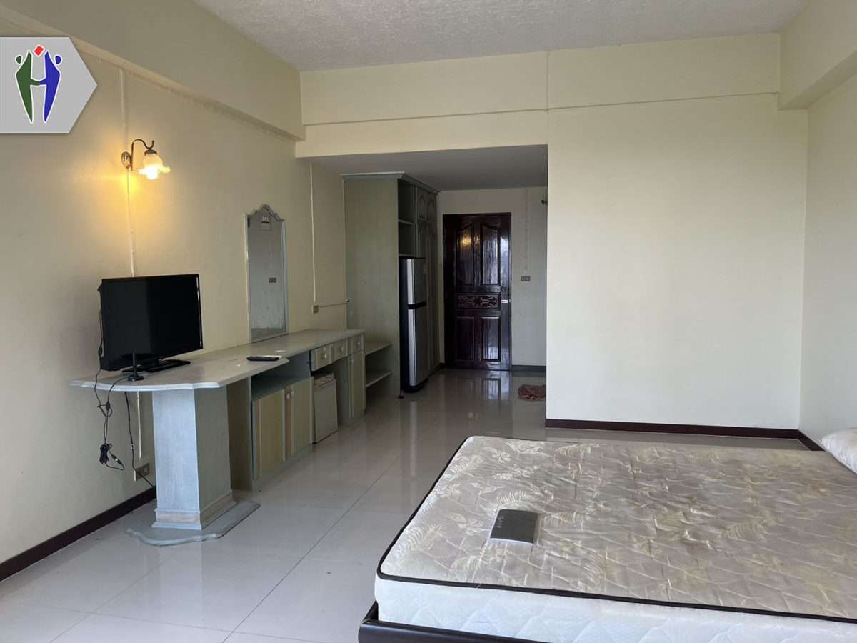 Condo for rent Pratamnak Hill 6500 baht Pattaya — photo 2