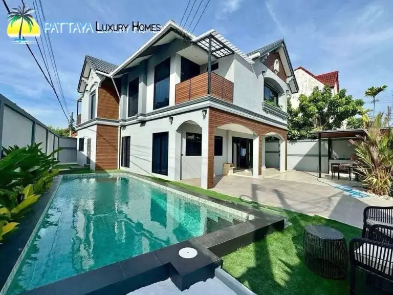 2 Story Pool Villa near Siam Country Club