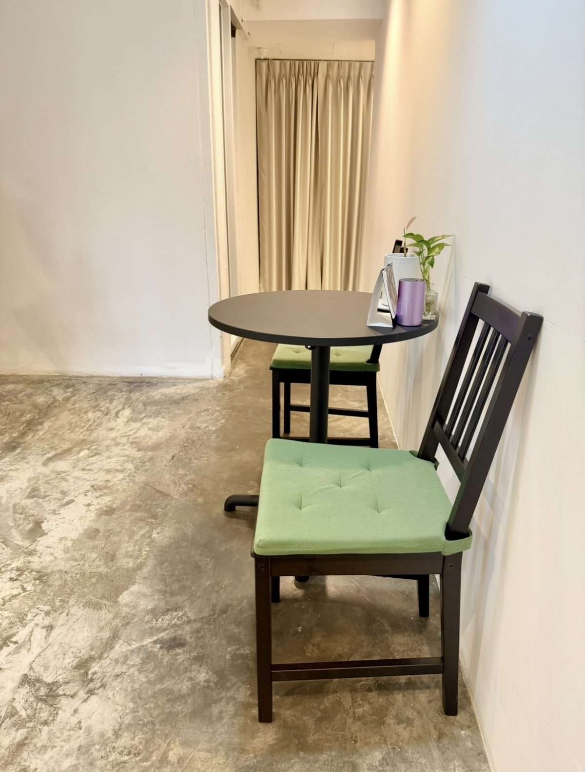 Office Space Beauty Salon / Clinic Space for Takeover – 3 min to MRT Phetchaburi — photo 2