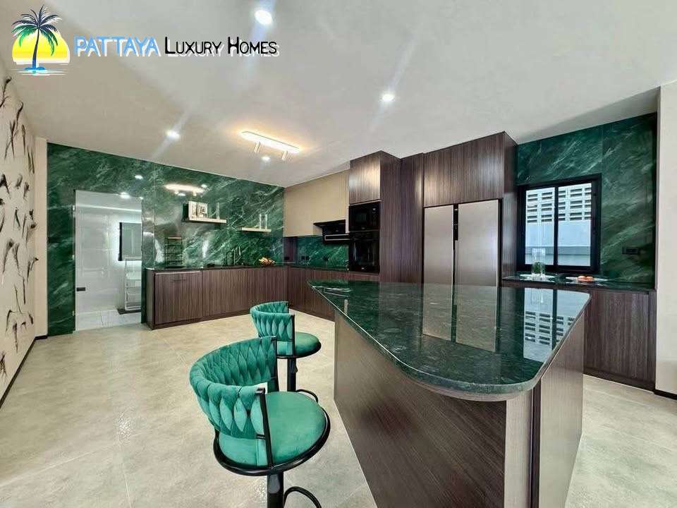 13 5mb 5bed 79tw 280sqm (13)