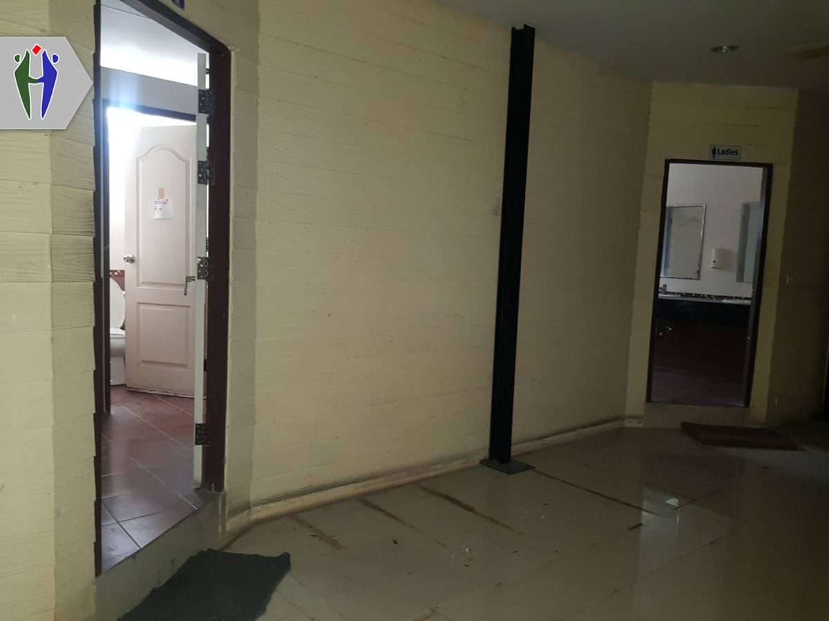 Commercial building for rent in North pattaya, Sukhumvit Road. — photo 3