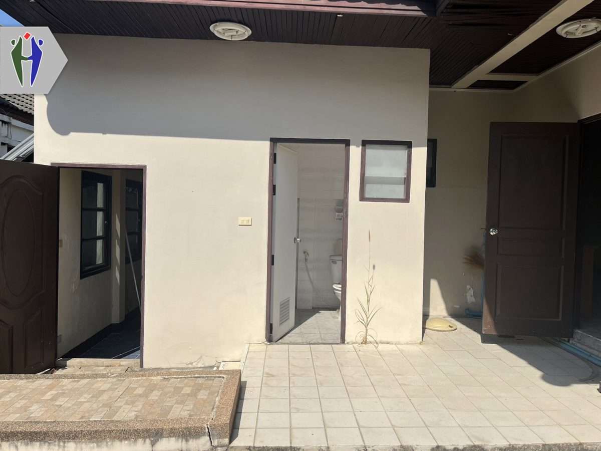 Single House 2 Stories for rent at Central Pattaya Sukhumvit — photo 3