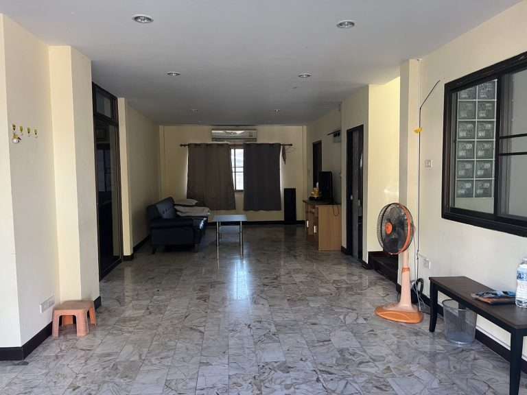 Single House 2 Stories for rent at Central Pattaya Sukhumvit