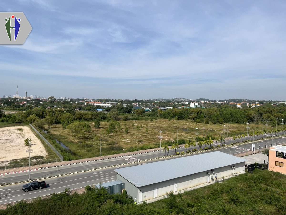 For rent Espana Condo Pattaya 8500 baht