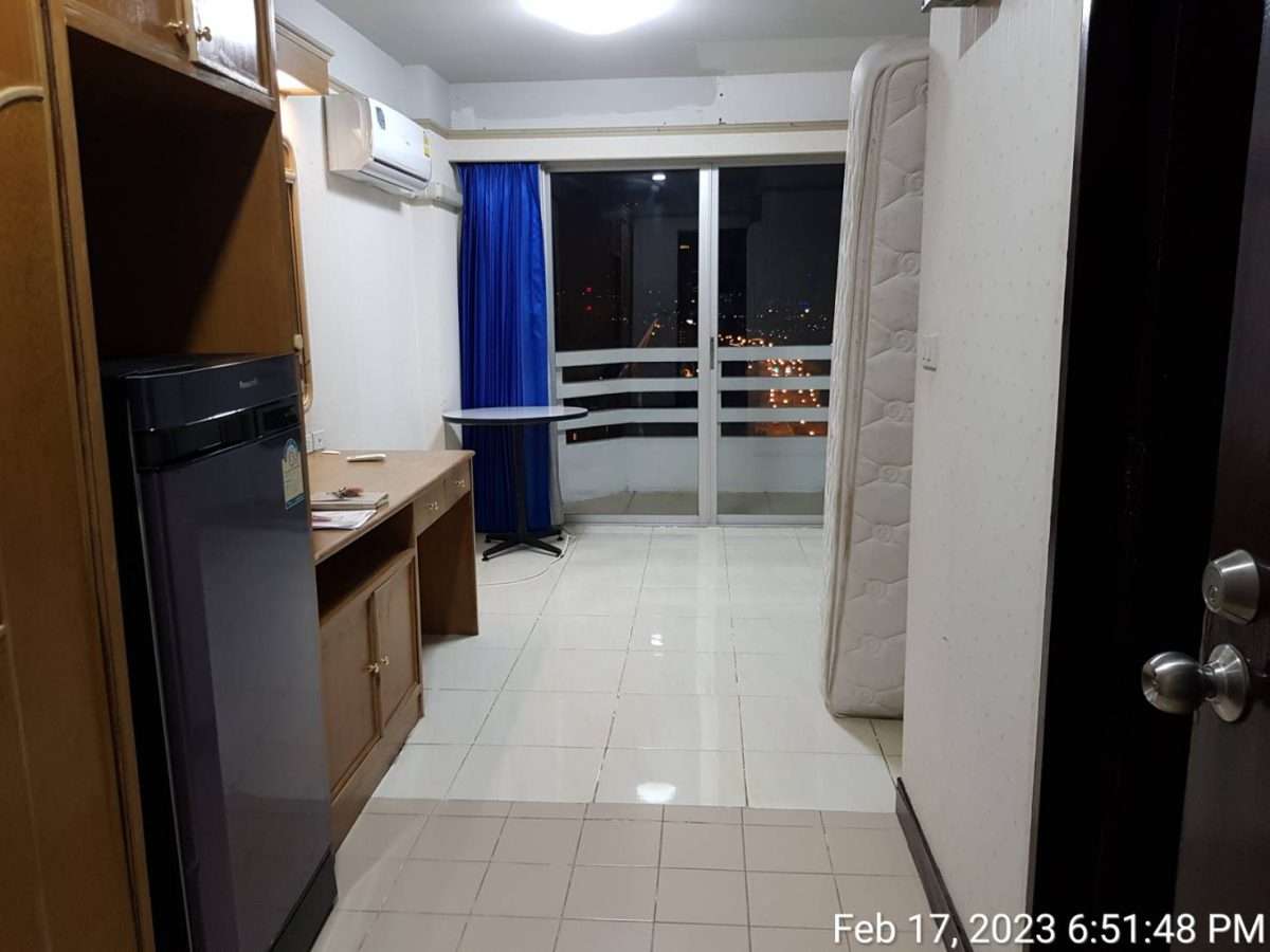 Condo for Rent 6,000 baht Jomtien  Pattaya