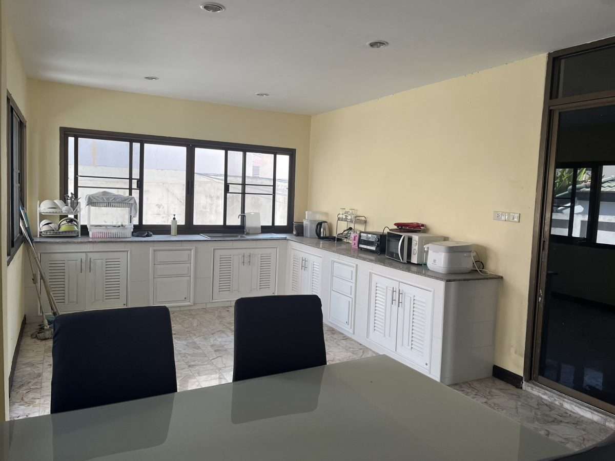 Single House 2 Stories for rent at Central Pattaya Sukhumvit — photo 2