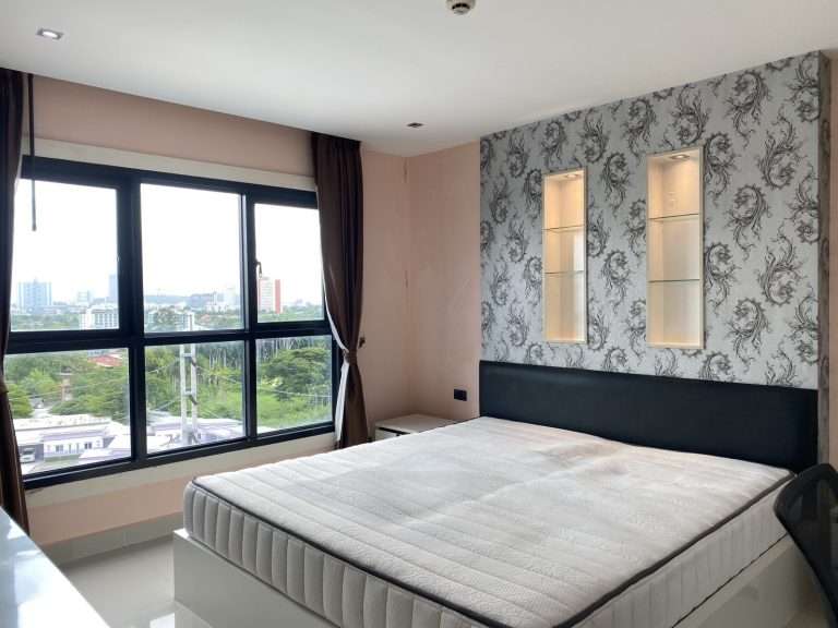 Condo for rent South Pattaya 1 bedroom corner room