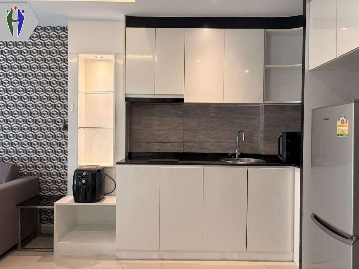 The Blue Residence Condo for rent, with Washing machine — photo 2
