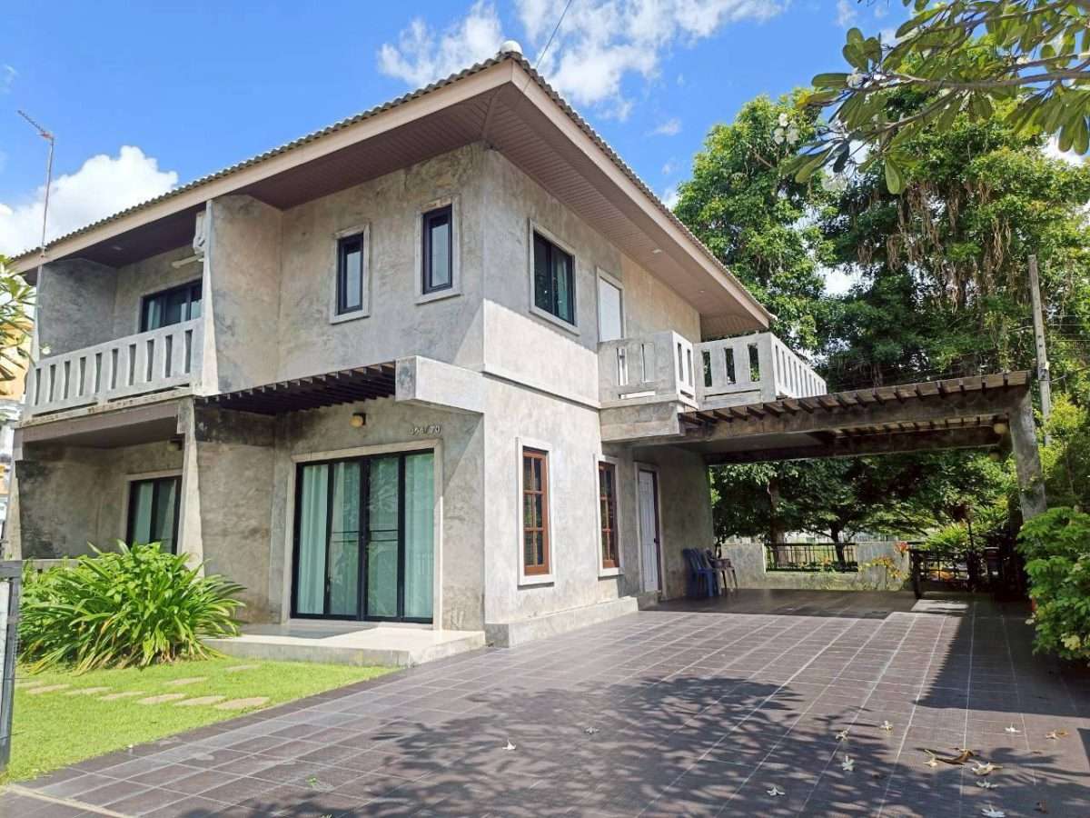 Selling  Single House with some decorating at SanSai Chiang  Mai ขายบ้านเดี่ยวใหม่ สันทราย เชียงใหม่