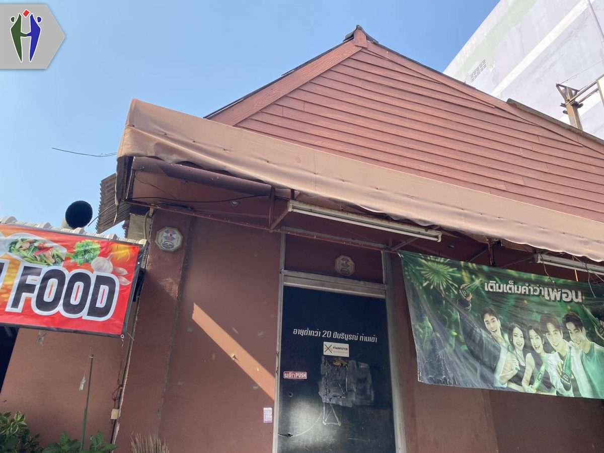 Shop space in South Pattaya, Soi 3, ready for business.