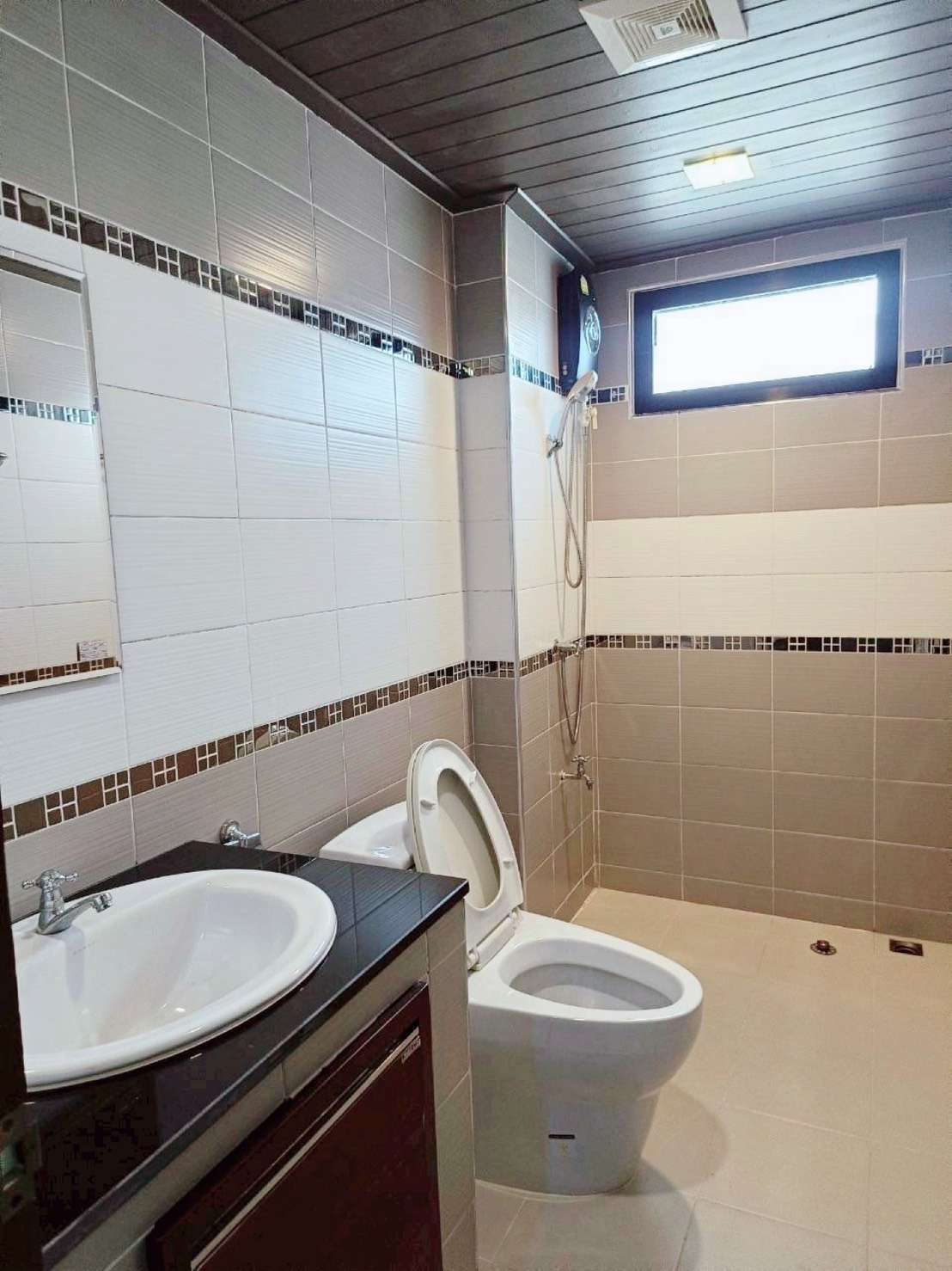 659409401 1415549323702695 7058754783671959792 n