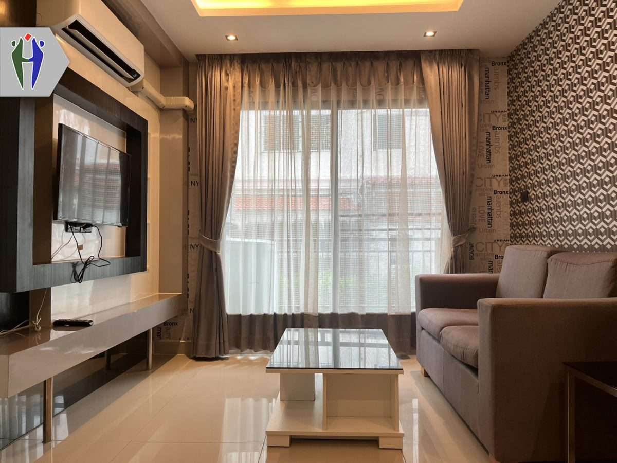 Condo for rent, South Pattaya, 1 bedroom, price 10,000 baht/month, 38 square meters.