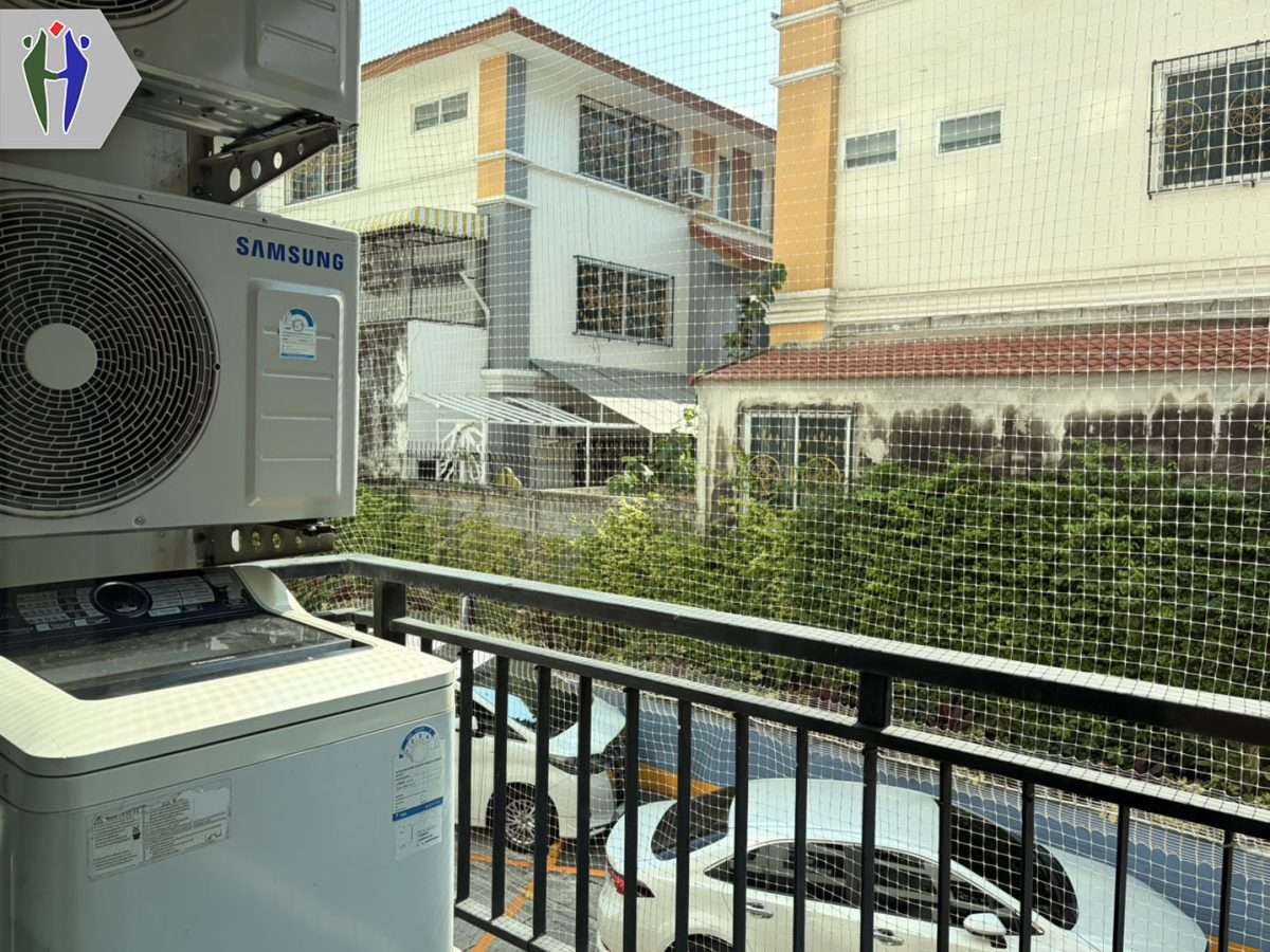 The Blue Residence Condo for rent, with Washing machine — photo 3