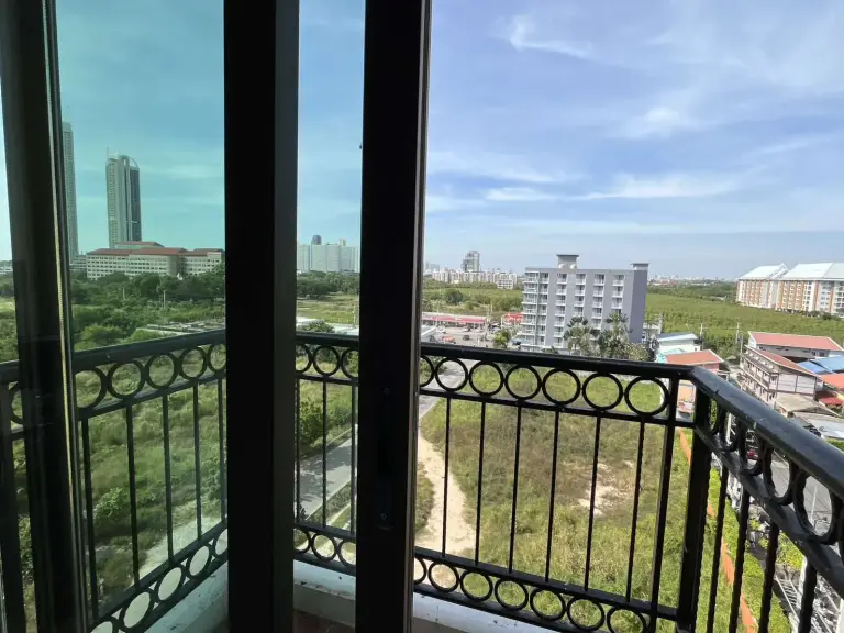 Condo for rent Jomtien Venetian Beach