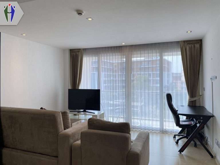 Condo for rent  Central Pattaya CENTARA AVENUE Close to Boukhaw