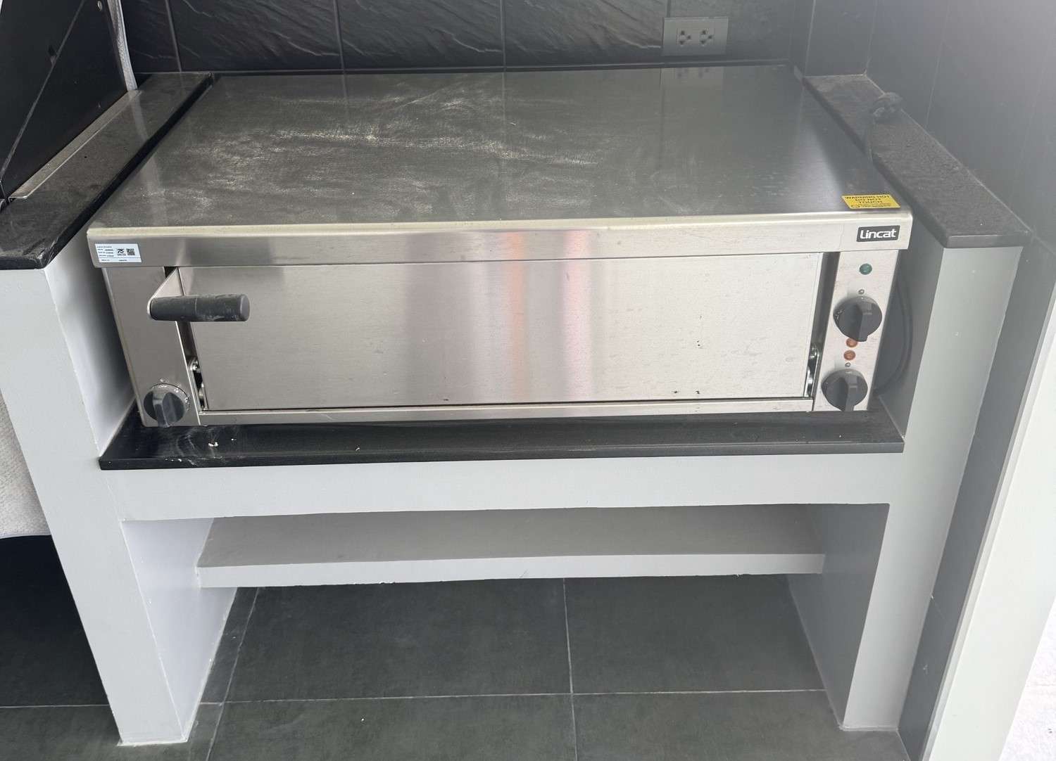 Pizza Oven