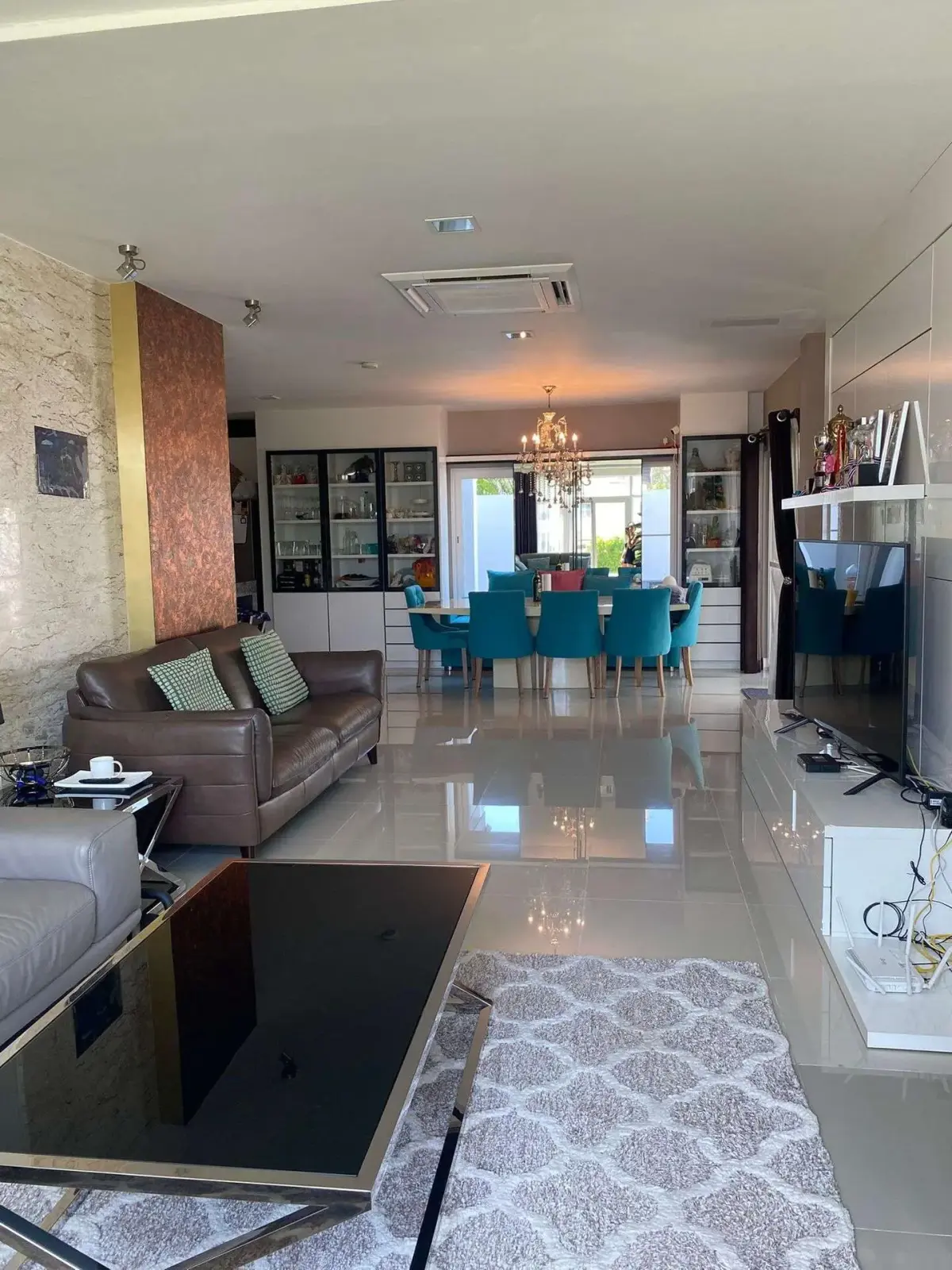 Exquisite 4+1 Bedroom Modern Villa Province in Phuket — photo 3