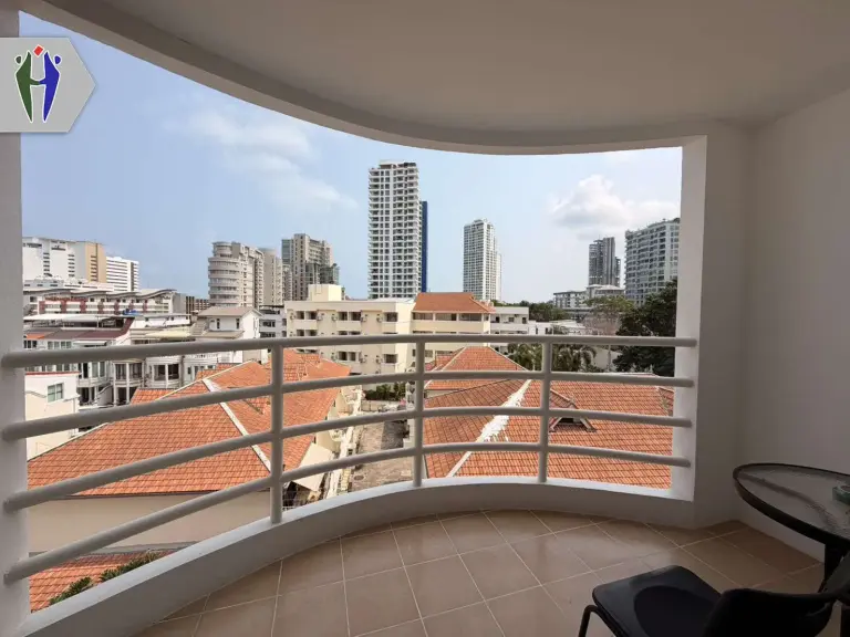 Hotel room service Free room cleaning every week, Yearly contract, Pratanmak Pattaya