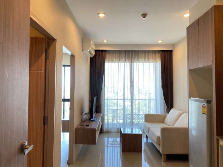 The Green Living Condo for rent 8,000 baht