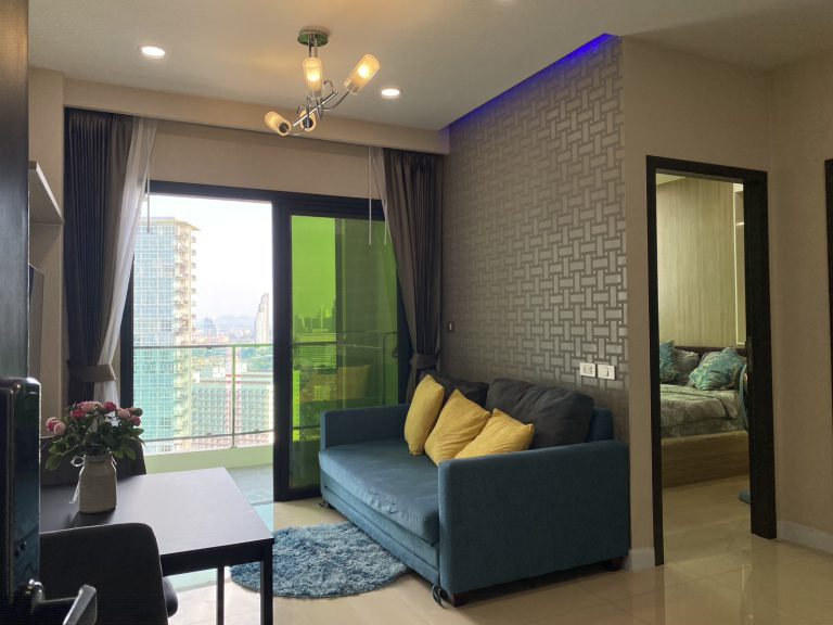 Condo for rent, Dusit Grand View, walk to the beach 5 minutes