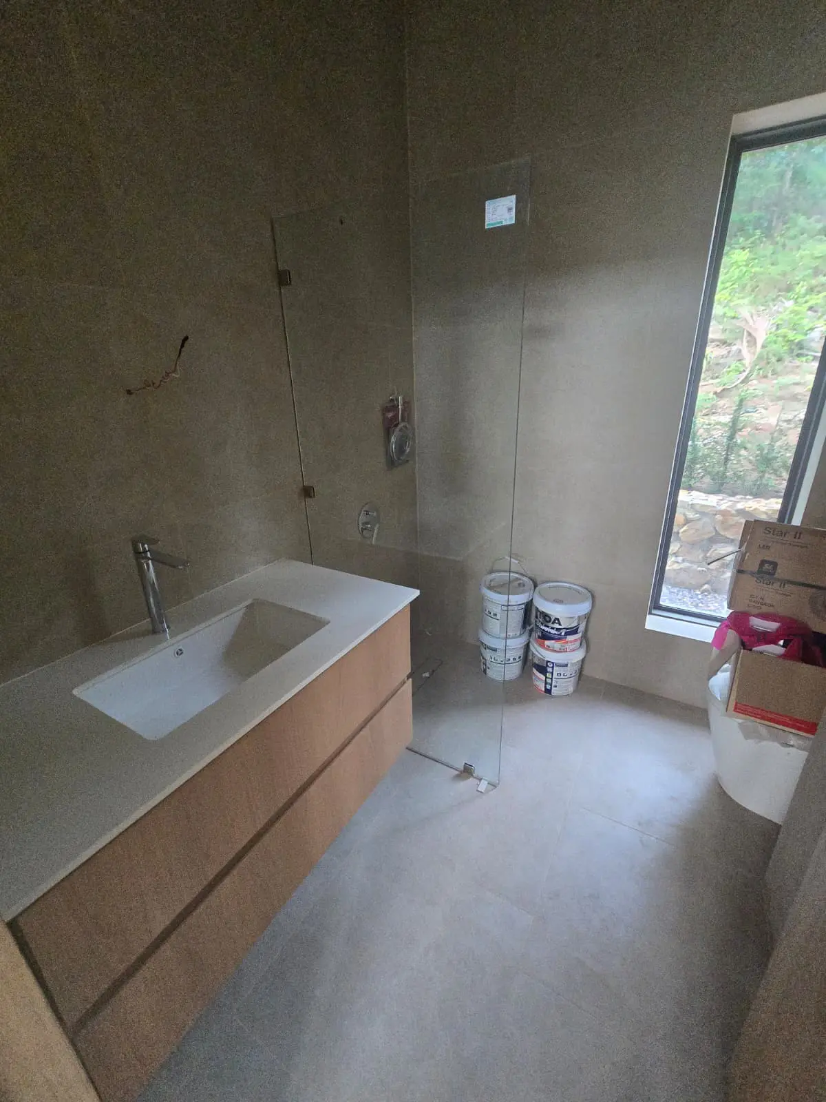 NEW Modern Bathroom Cabinet with Sink & Marble Top – 70% OFF — photo 2