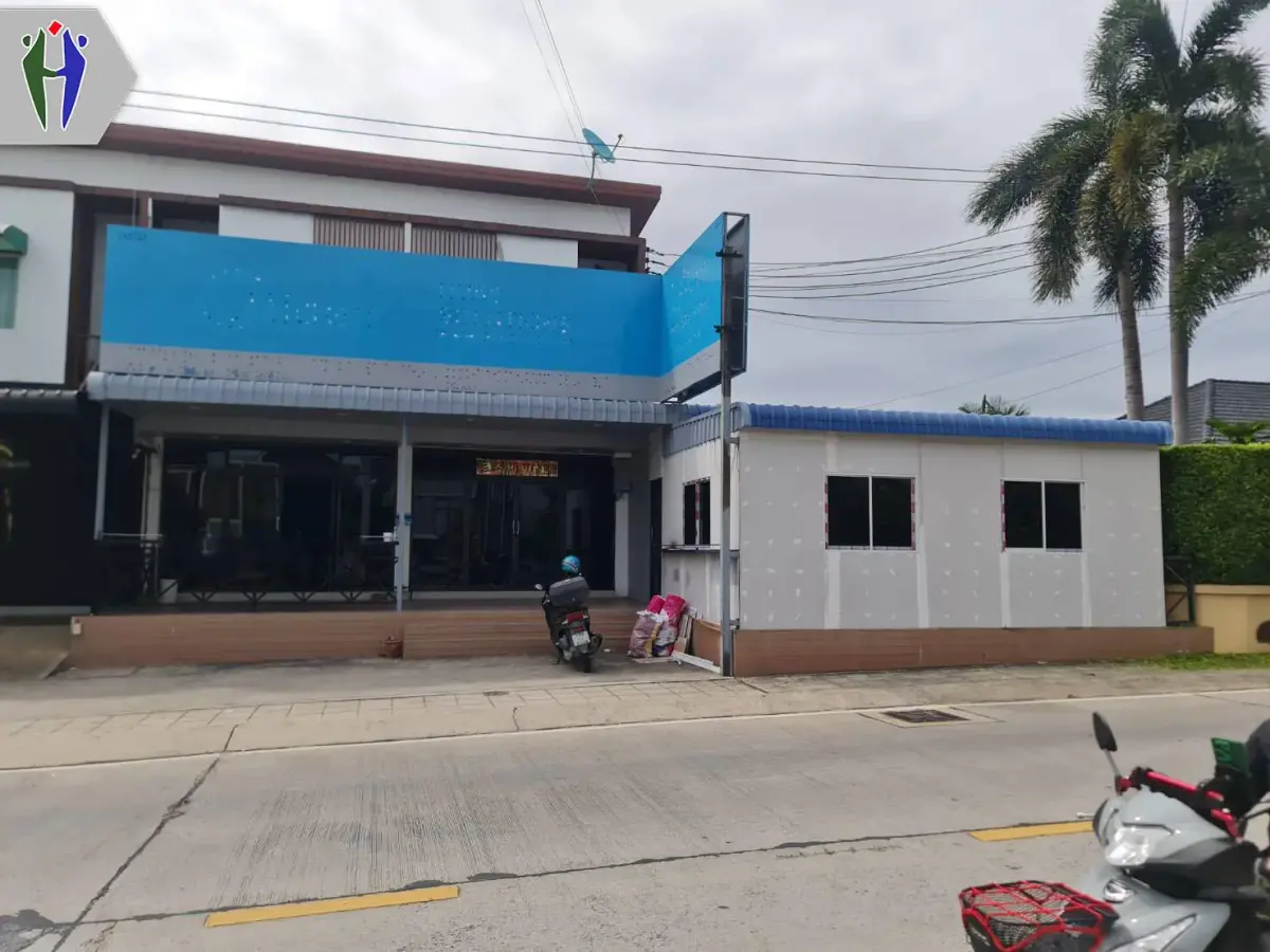 Commercial building, 2 units, for rent 25,000 baht. — photo 1