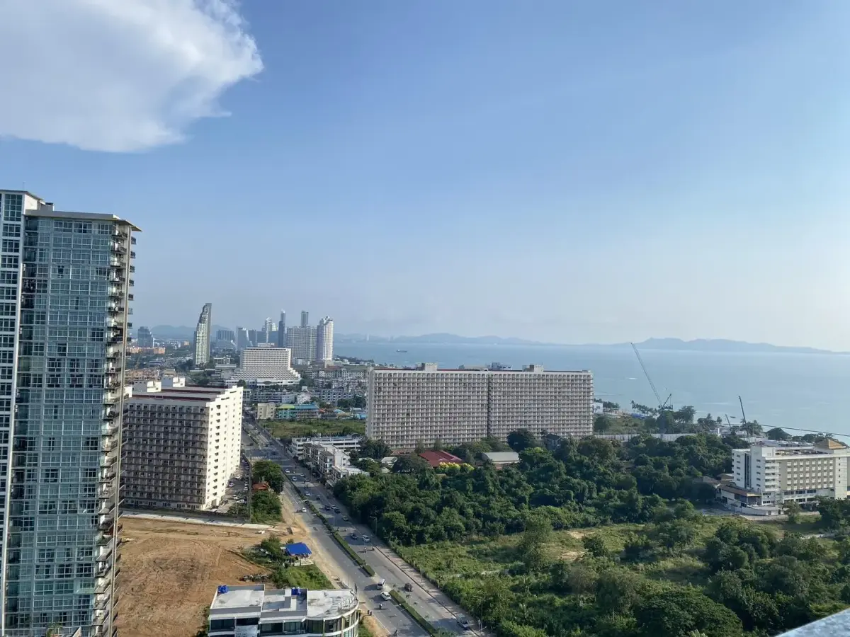 Condo for rent, Dusit Grand View, walk to the beach 5 minutes — photo 2
