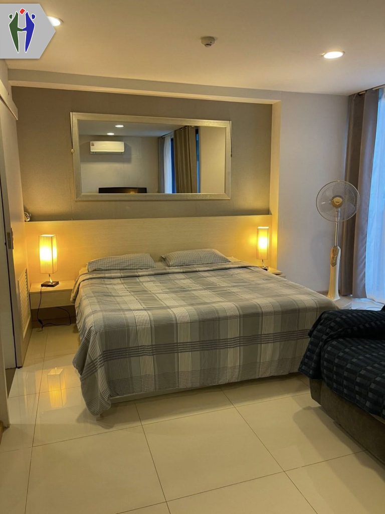 Condo For rent Jomtien Beach Pattaya 50 meters from Beach