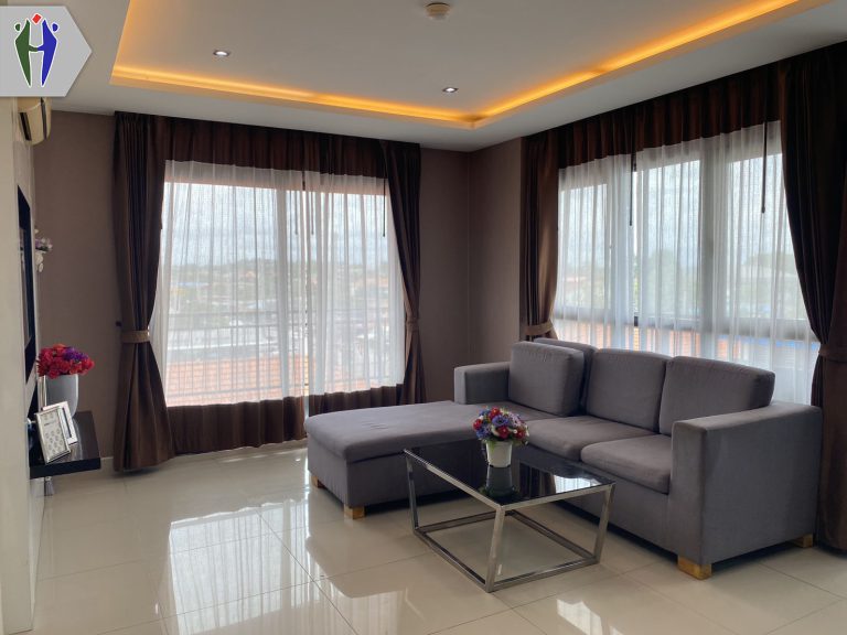 Condo 51 sqm Corner unit, High Floor for Rent Close to South Pattaya.
