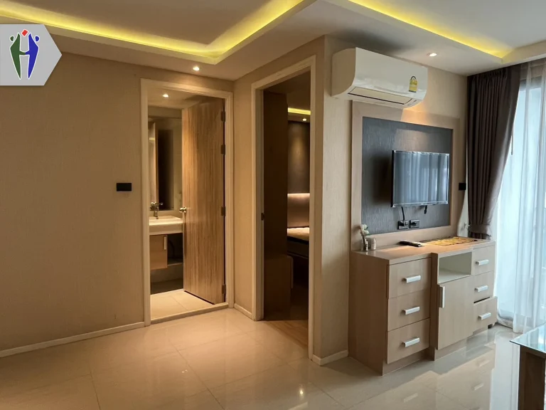 For rent Estanan Condo Pratumnak 11,000 baht