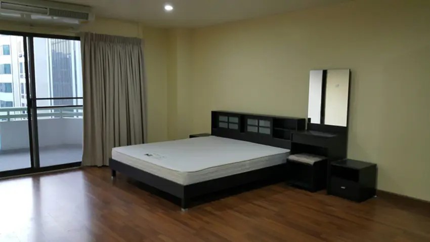 รูปคอนโดบางนา คอมเพล็กซ์ 3 bed 3 bath (3)