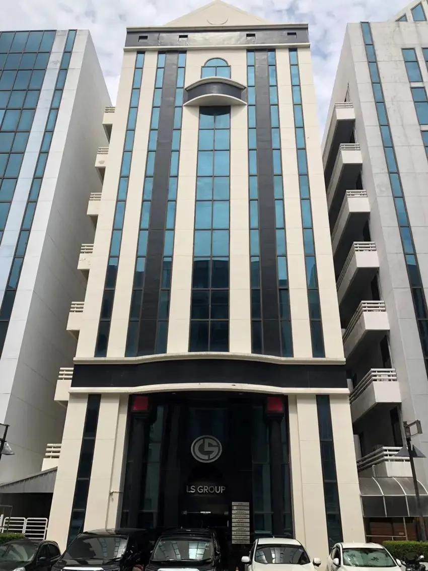 Office Building for Sale – Bangna Complex, Bangna-Trad Road, Bangkok — photo 2