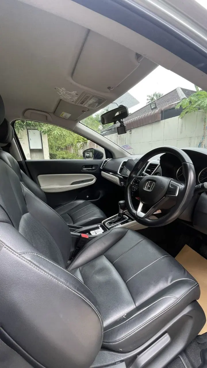 Honda City SV Turbo CVT Model Year 2021 First Registration: February 2022 — photo 3