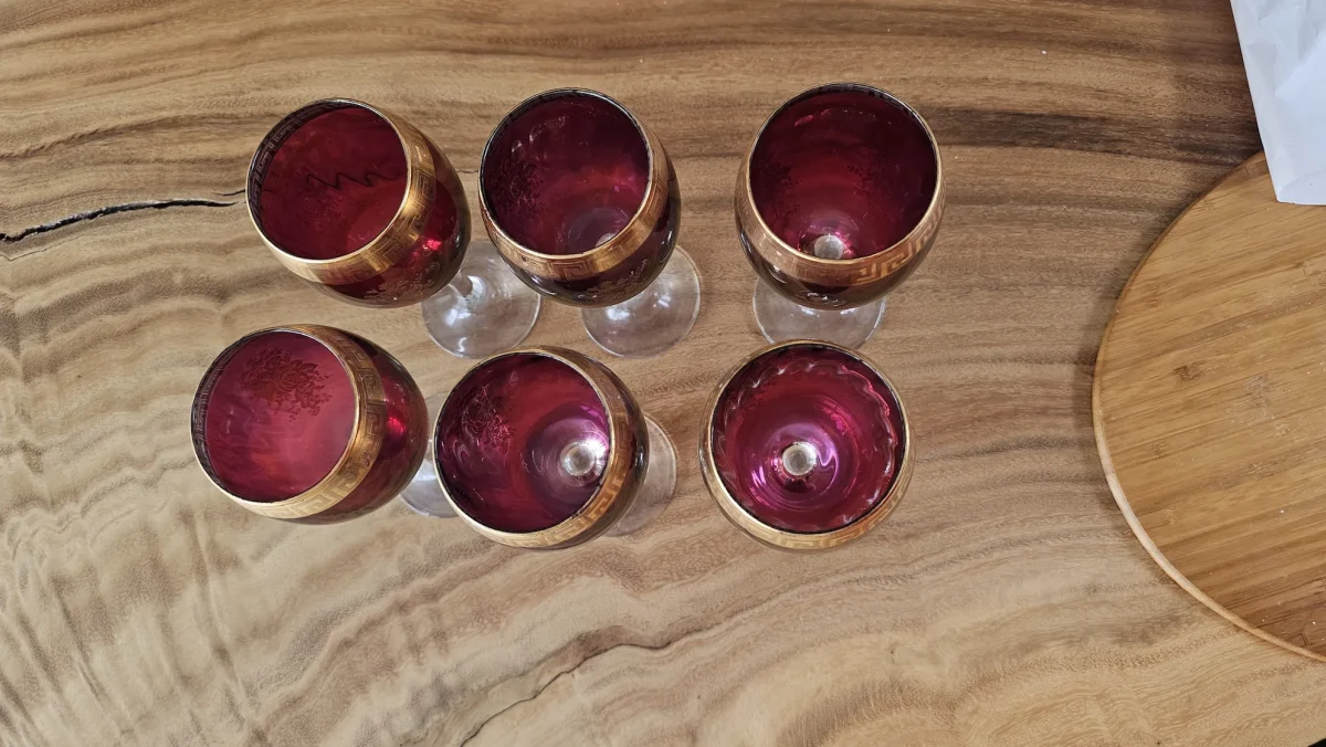 Set of 6 Vintage Ruby & Gold Wine Glasses — photo 3