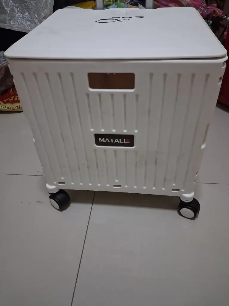 Foldable shopping cart
