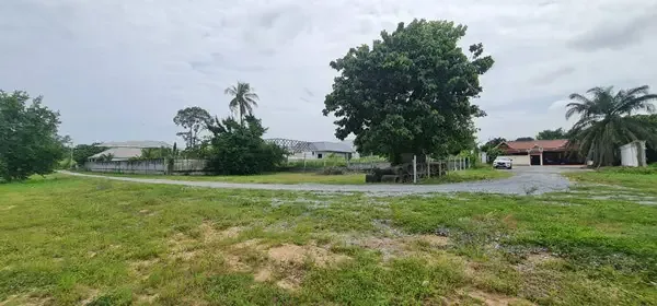 Land for Sale in Huay Yai