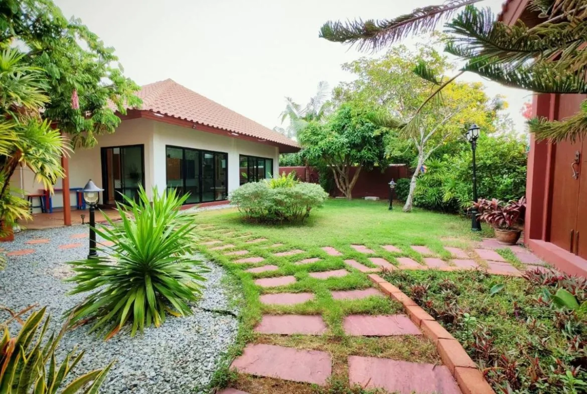 2-Bedroom House for Sale in East Pattaya — photo 1