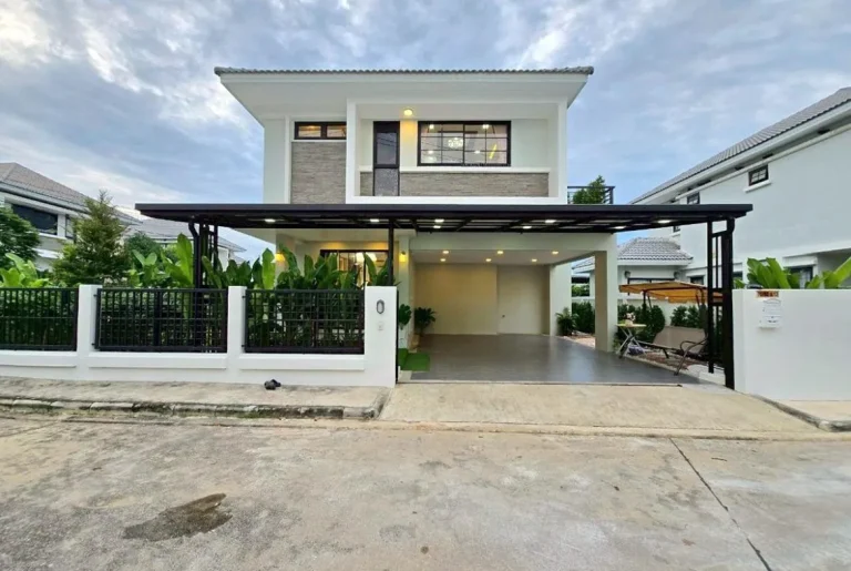 3-Bedroom House for Sale in East Pattaya
